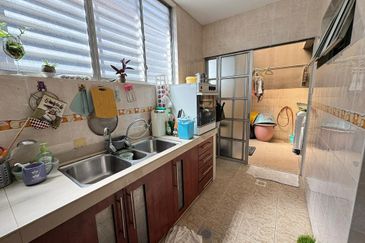 Jalan Sepah Puteri 5/11