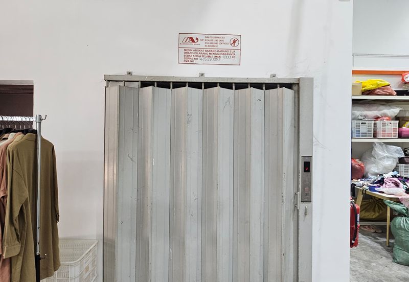 2.5 Storey Semi D Crest Hill Industrial Park 2 Semenyih