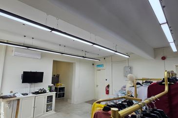 2.5 Storey Semi D Crest Hill Industrial Park 2 Semenyih