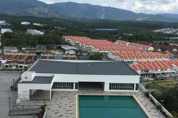 Ascotte Boulevard Condominium