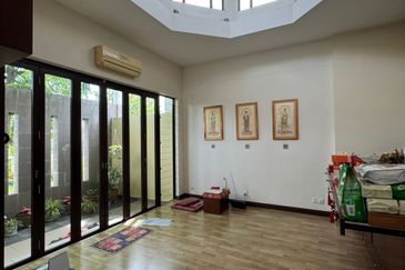 Impian Golf & Country Club