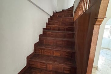 Flat Pandan Jaya Blok L13