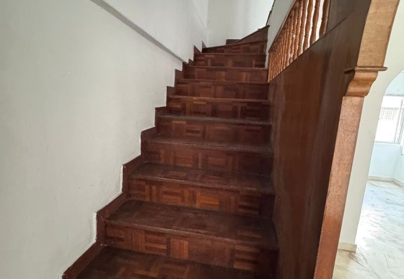 Flat Pandan Jaya Blok L13