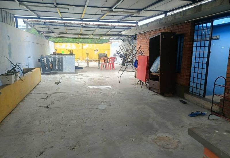 Pusat Perdagangan Seri Kembangan