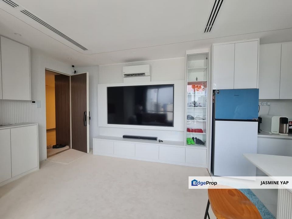 Binjai 8 Premium SOHO with Full ID Design and Renovated with Nice KL View, Kuala Lumpur, KLCC