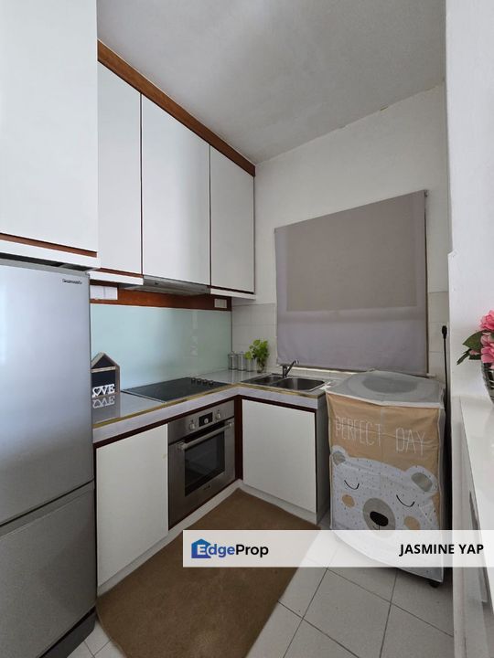 Ritze Perdana Condo Surrounded by Many Shops Food , Selangor, Damansara Perdana