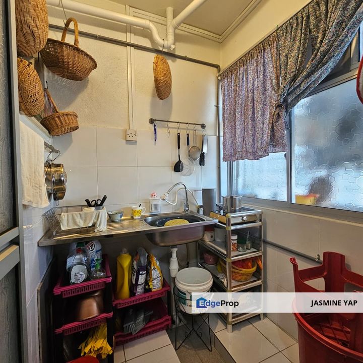 Grandeur Tower Apartment Fully Renovated in Pandan Indah , Selangor, Cheras