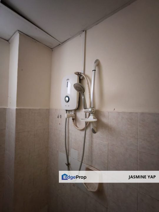 Green Acre Condo in Sungai Long Ready Move in Now, Selangor, Bandar Sungai Long