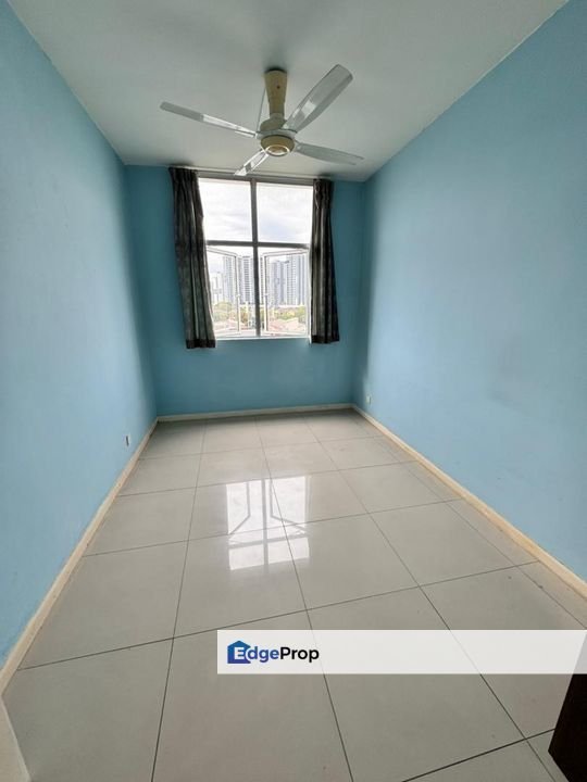 Midfields Condo Sungai Besi KL with 3 Carpark Lot, Kuala Lumpur, Salak Selatan