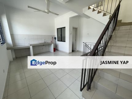 Townhouse FREEHOLD GATED in Mahkota Sungai Long near UTAR College , Selangor, Cheras South