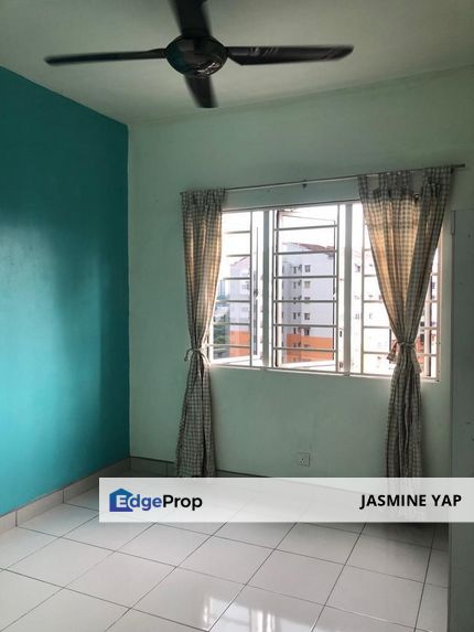 Cengal Condo Partly Furnish NIce View with High Floor Surround by Shops Bank etc, Kuala Lumpur, Cheras