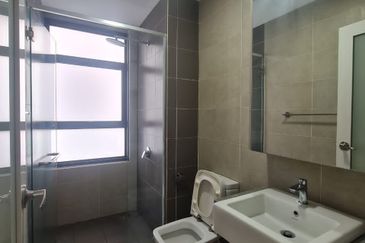 Lakeville Residences