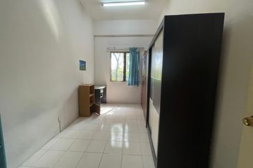 Villa Dahlia @ Bandar Utama kayu ara, Petaling Jaya
