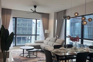 Aria Luxury Residence