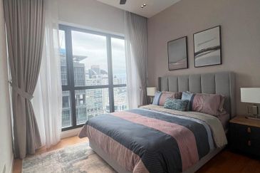 Aria Luxury Residence