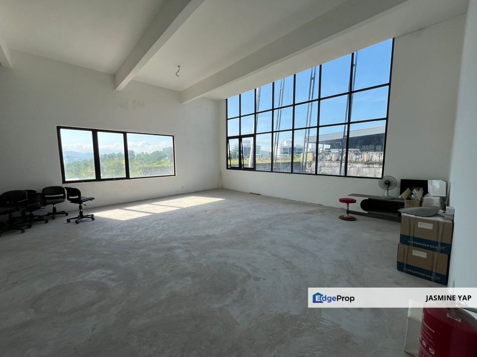 3 Storey Semi D Factory with 3 Storey Office + Cargo Lift for Rental ...