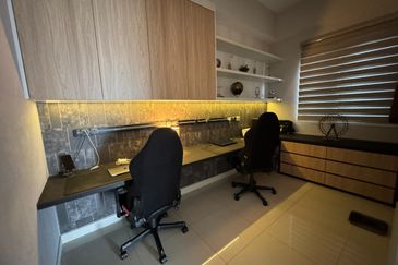 Dianthus @ Tropicana Gardens