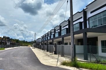 Sibu Double Storey Terrace Corner at Taman Sunview