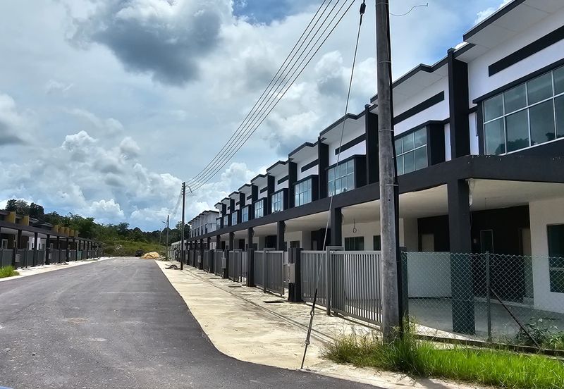 Sibu Double Storey Terrace Corner at Taman Sunview