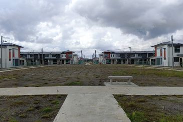 Sibu Double Storey Terrace at Sibujaya B20