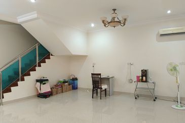 Sibu Double Storey Semi D at Jalan Kiew Nang