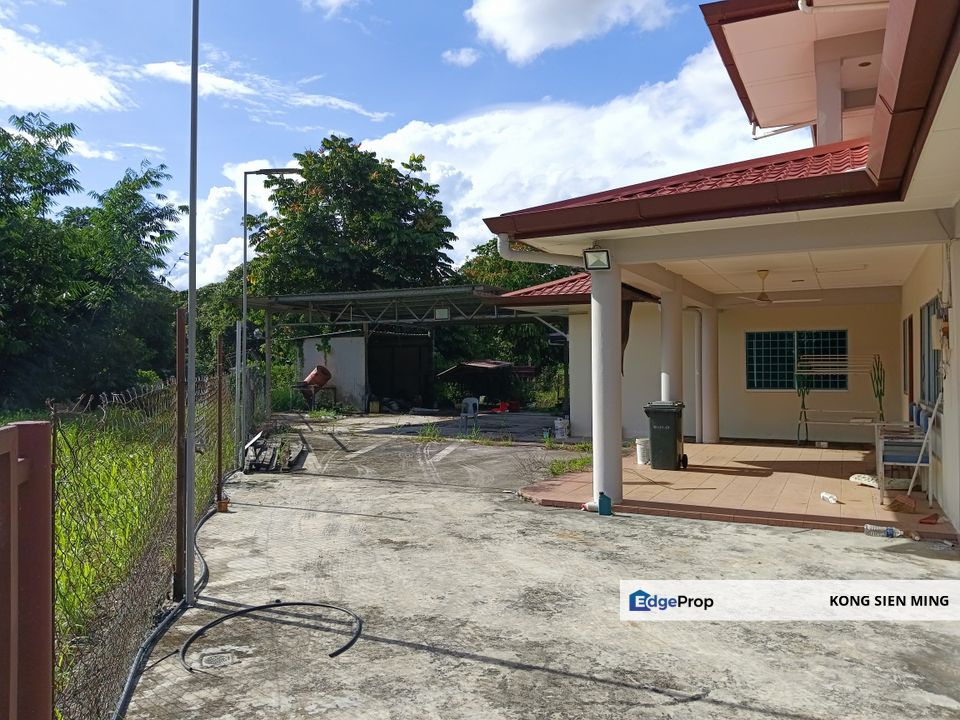 Sibu Double Storey Semi D at Taman Shan Shui, Sarawak, Sibu