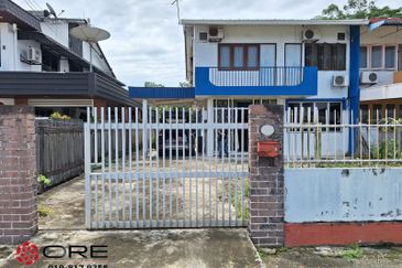 Sibu Double Storey Semi D at Brooke Drive