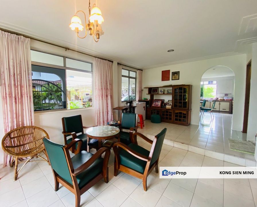 Sibu Double Storey Semi D at Jalan Old Oya, Sarawak, Sibu