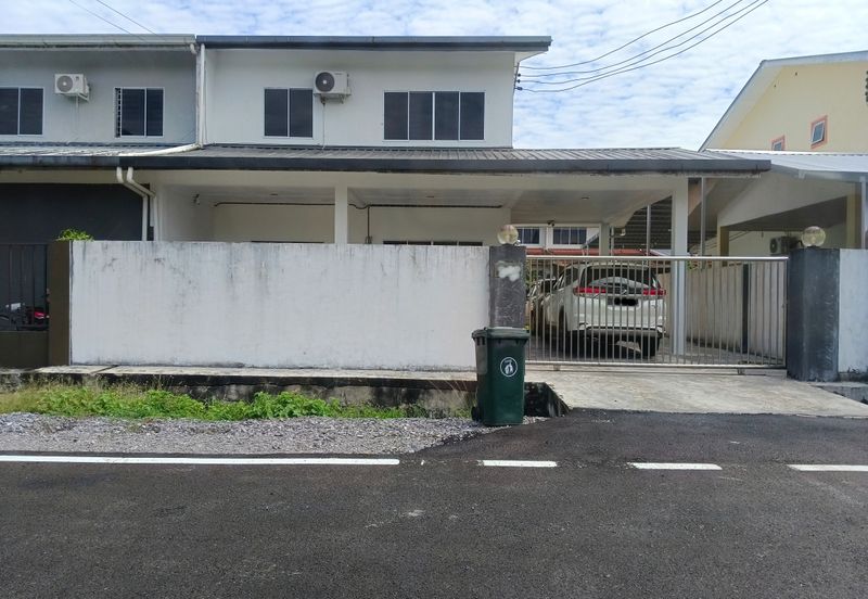 Sibu Double Storey Semi Detached at Jalan Teku