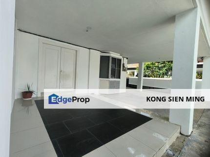 Sibu 2 Storey Corner at Jalan Tun Ahmad Zaidi Adruce, Sarawak, Sibu