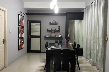 Sibu 2 Storey Corner at Jalan Tun Ahmad Zaidi Adruce