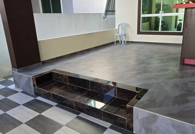 Sibu Double Storey Semi D at Jalan Kiew Nang