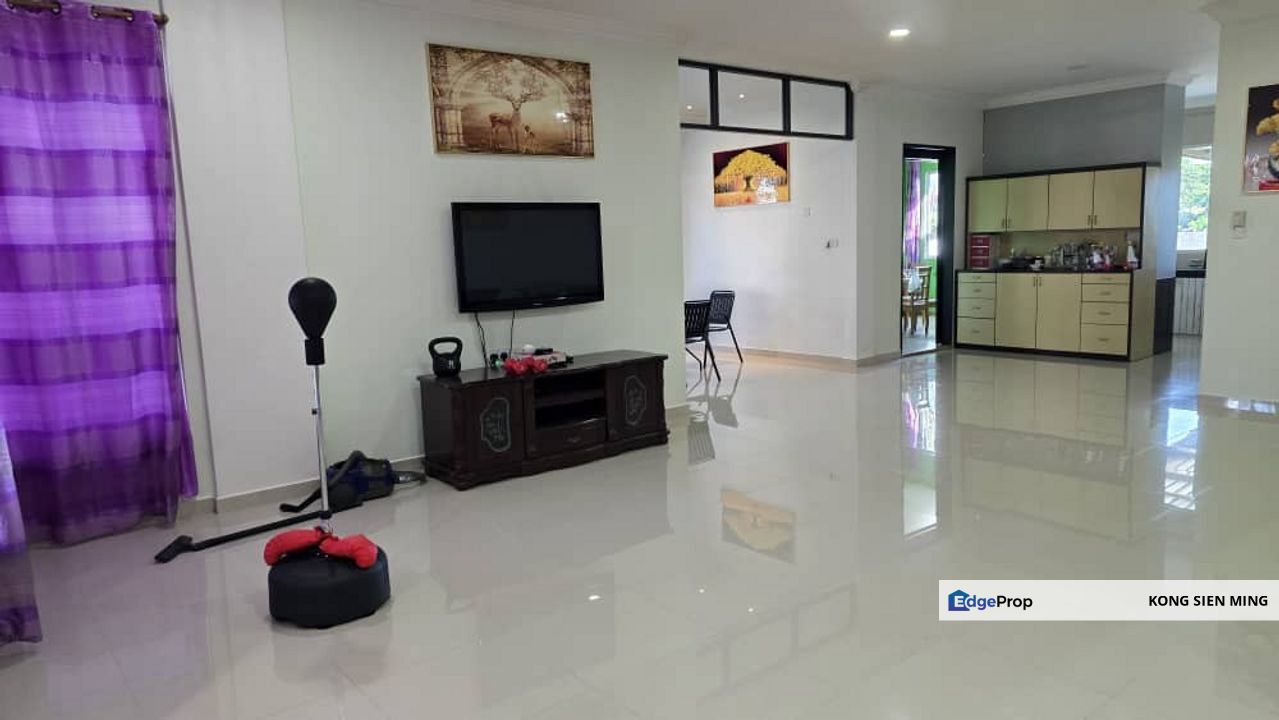 Sibu Double Storey Semi D at Jalan Kiew Nang, Sarawak, Sibu