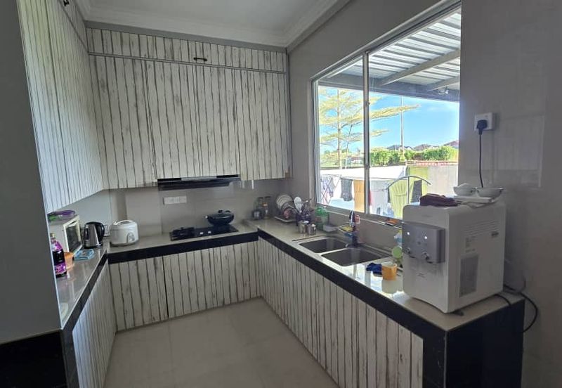 Sibu Double Storey Semi D at Jalan Kiew Nang