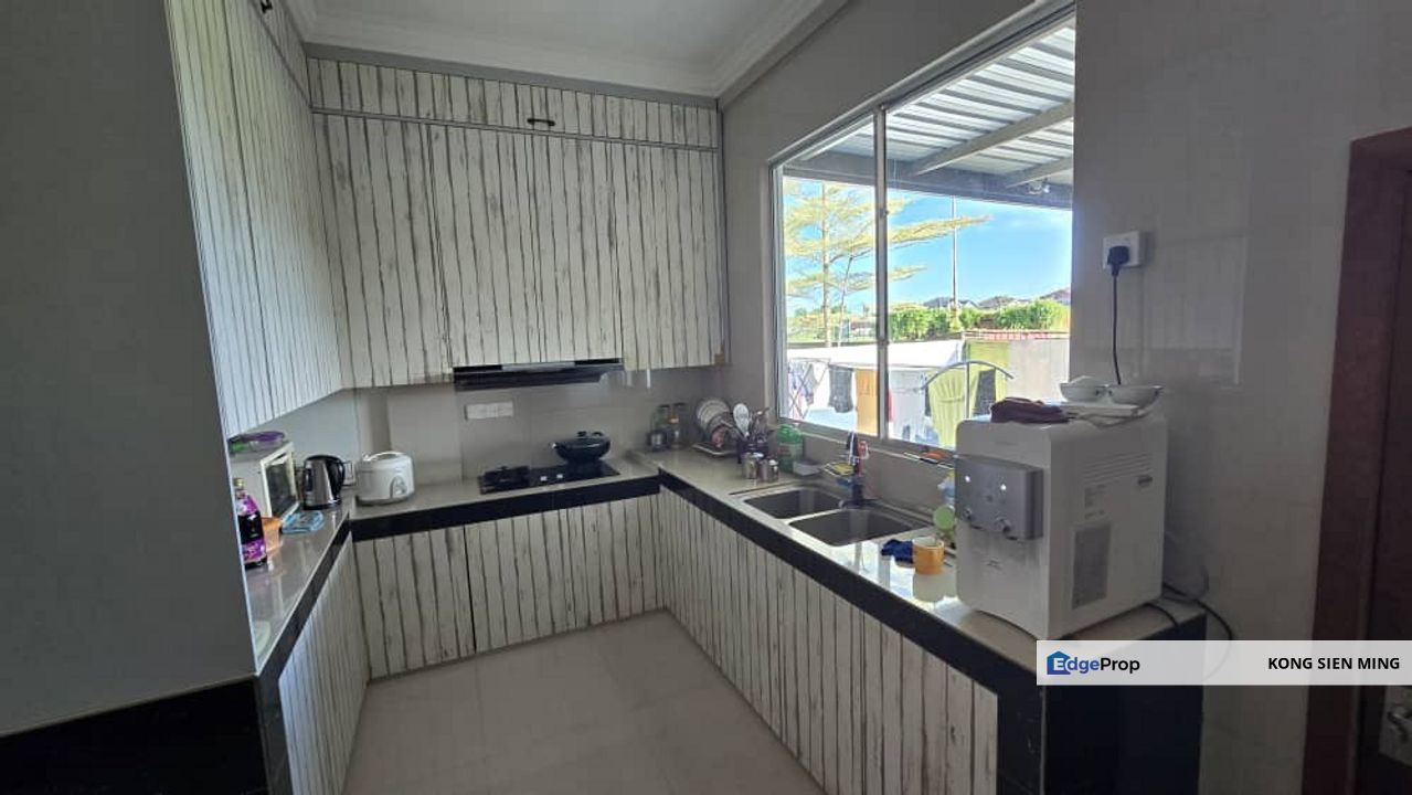 Sibu Double Storey Semi D at Jalan Kiew Nang, Sarawak, Sibu