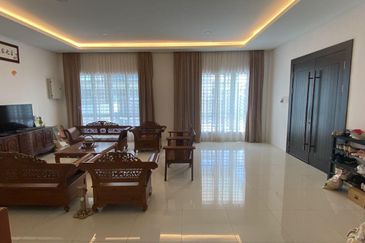 Sibu Double Storey Corner at Jalan Old Oya