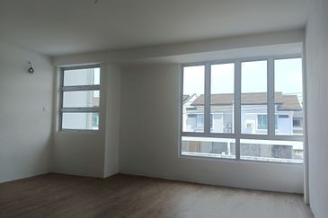 Sibu Double Storey Corner at Jalan Ek Dee