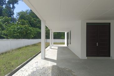 Sibu Double Storey Corner at Jalan Ek Dee