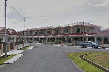 Sibu Double Storey Corner at Jalan Rantau Panjang Jaya