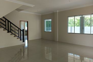 Sibu Double Storey Terrace Corner at Teku Pasai Siong