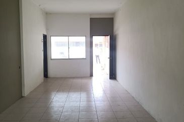 Sibu Single Storey Terrace at Taman Kemuyang