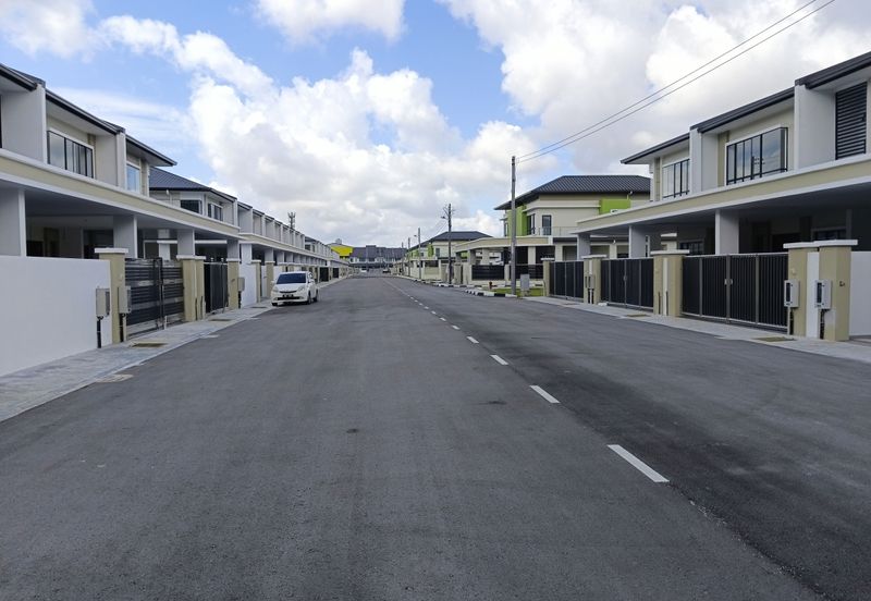 Sibu Double Storey Intermediate at Jalan Wong King Huo