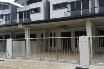 Sibu - Double Storey Terrace at Jalan RTM