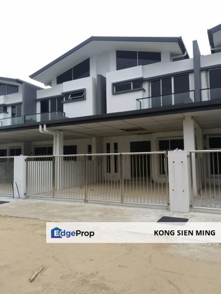 Sibu - Double Storey Terrace at Jalan RTM, Sarawak, Sibu