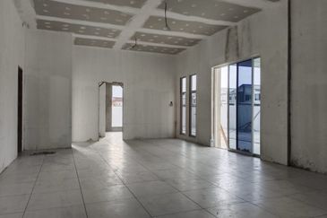 Sibu - Double Storey Terrace at Jalan RTM