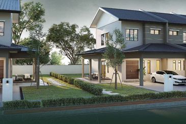 Kuching - Double Storey Terrace at Jalan Menggris