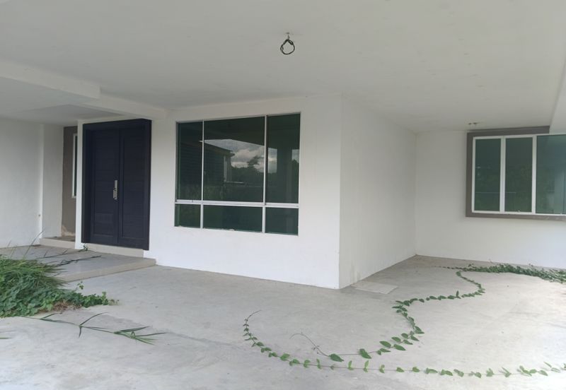 Sibu - Double Storey Semi Detached at Jalan Old Oya