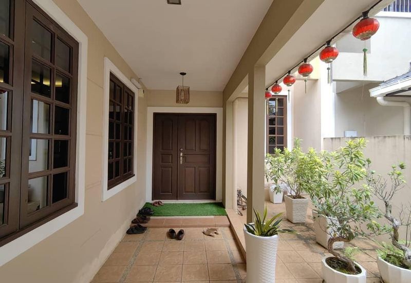 Kuching Double Storey Semi D at Jalan Stutong Baru