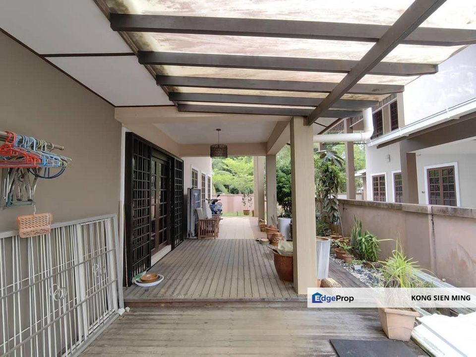 Kuching Double Storey Semi D at Jalan Stutong Baru, Sarawak, Kuching