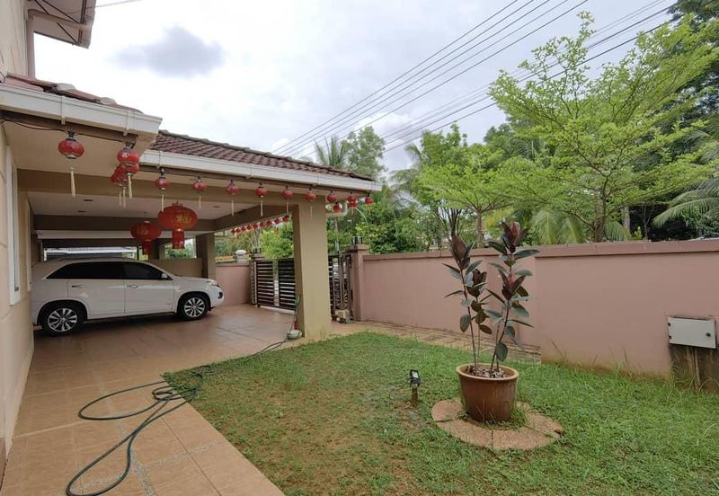 Kuching Double Storey Semi D at Jalan Stutong Baru